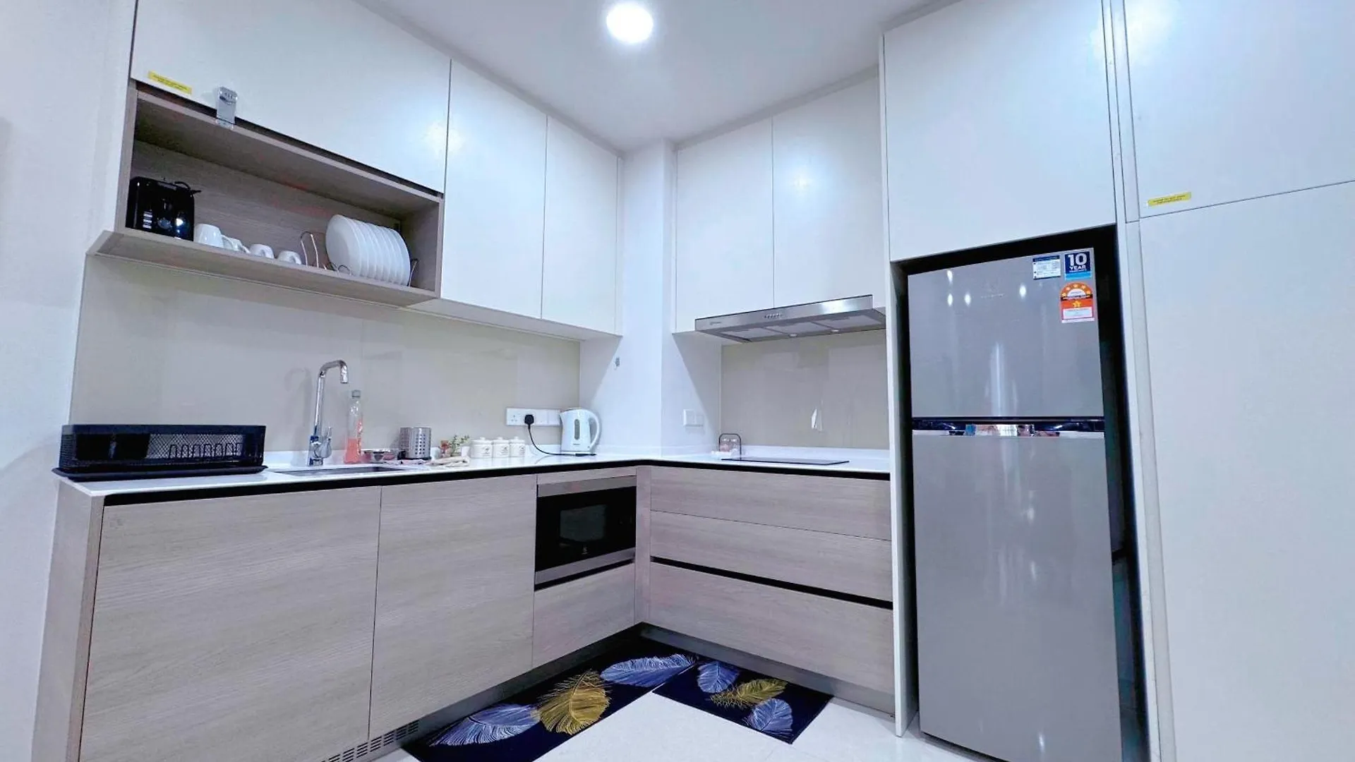 Apartment Kl Eco City Luxury 2 Bedrooms Apartment, Walking Distance To Mid Valley & The Garden & Lrt Kuala Lumpur